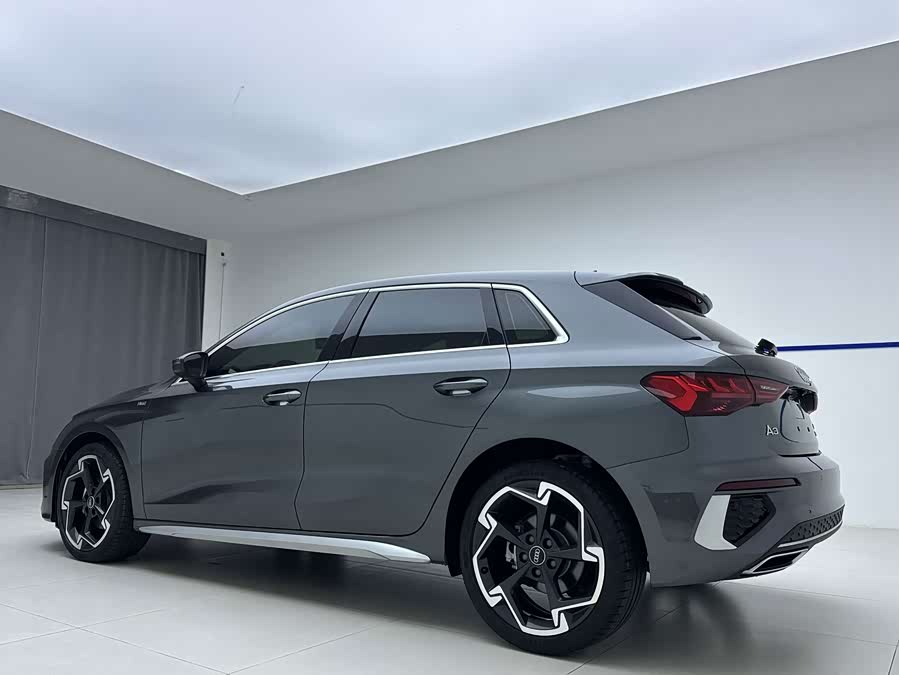 Audi A3 2023 Sportback 35 TFSI Fashion Sport Type - zdjęcie 4
