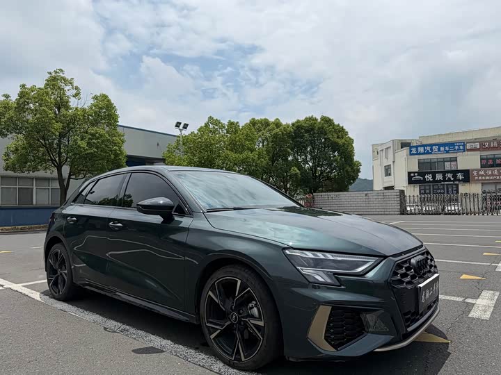 Audi A3 2024 Sportback 35 TFSI RS Package Speed Type - zdjęcie 12