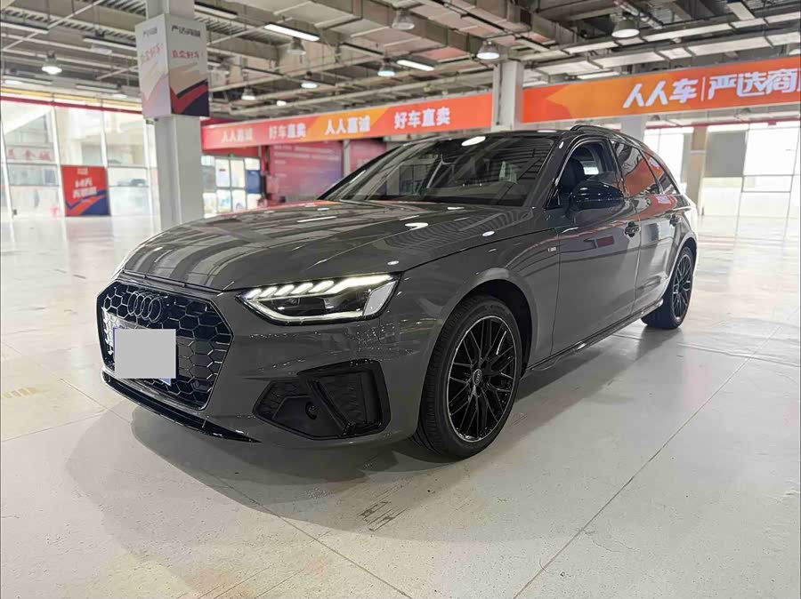 Audi A4 2024 Avant 40 TFSI Fashion Sport