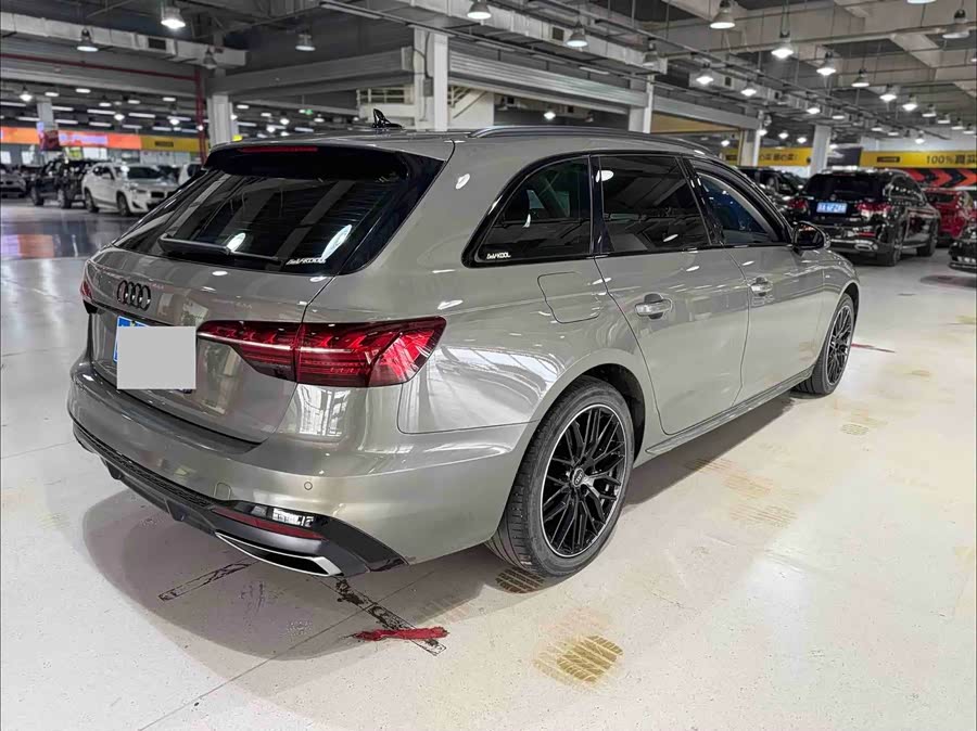Audi A4 2024 Avant 40 TFSI Fashion Sport - zdjęcie 19