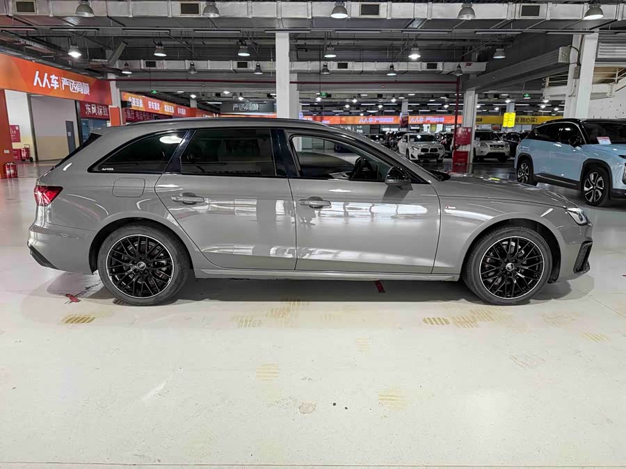 Audi A4 2024 Avant 40 TFSI Fashion Sport - zdjęcie 20