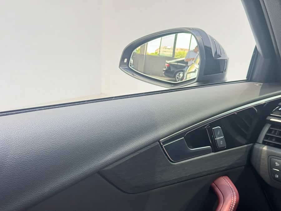 Audi A4L 2024 40 TFSI Luxury Dynamic Edition - zdjęcie 11