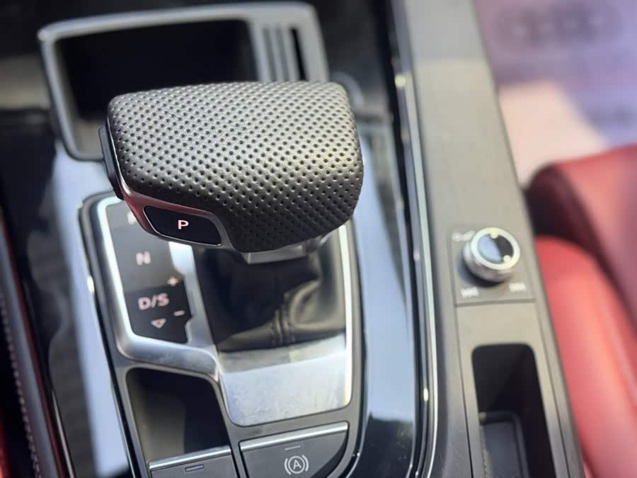 Audi A4L 2024 40 TFSI Luxury Dynamic Edition - zdjęcie 16