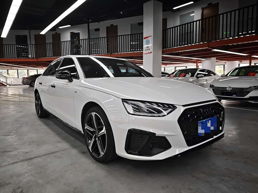 Audi A4L 2024 40 TFSI Luxury Dynamic Edition - zdjęcie 3