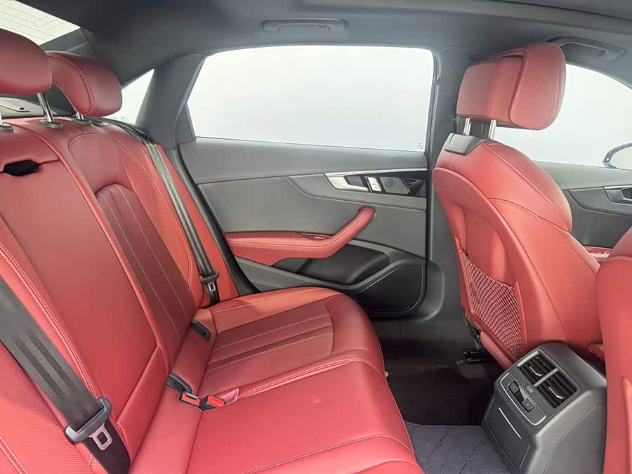 Audi A4L 2024 40 TFSI Luxury Dynamic Edition - zdjęcie 7