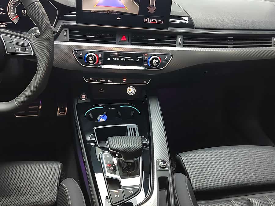 Audi A4L 2024 40 TFSI Luxury Dynamic Edition - zdjęcie 7