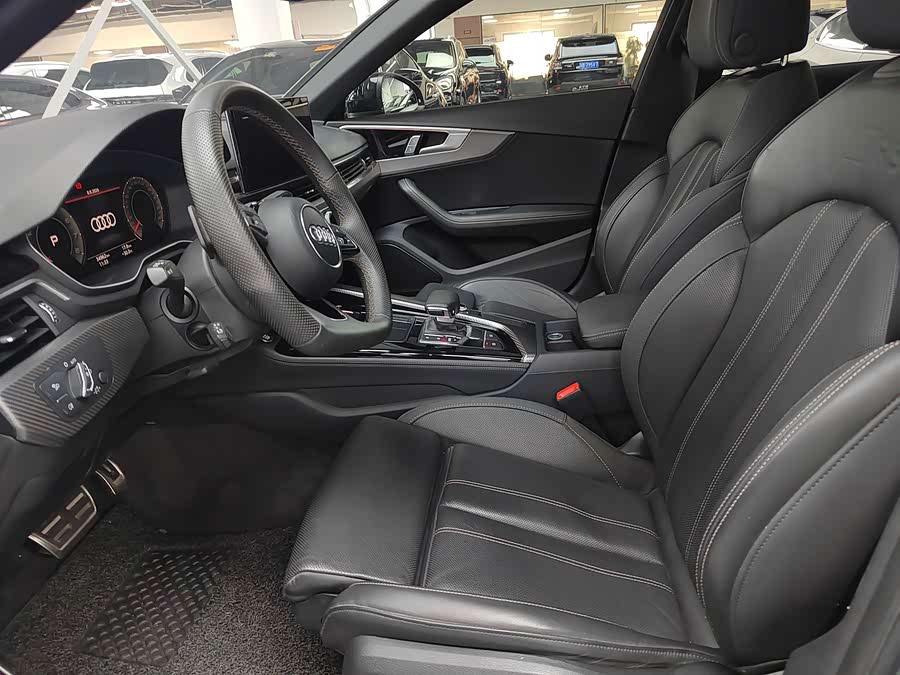 Audi A4L 2024 40 TFSI Luxury Dynamic Edition - zdjęcie 9