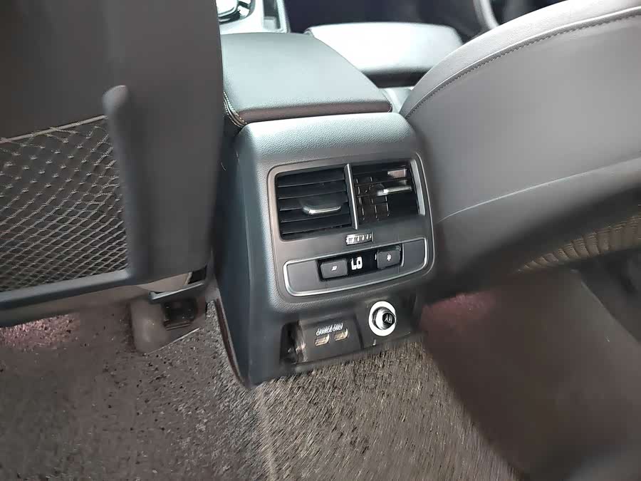 Audi A4L 2024 40 TFSI Luxury Dynamic Edition - zdjęcie 10