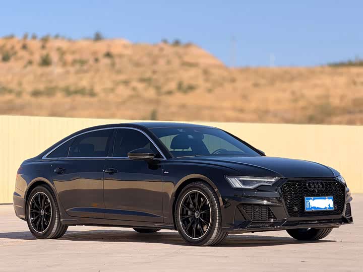 Audi A6L 2022 55 TFSI quattro Luxury - zdjęcie 14