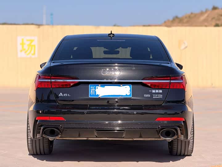 Audi A6L 2022 55 TFSI quattro Luxury - zdjęcie 15
