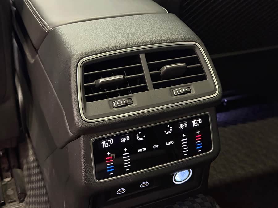 Audi A6L 2023 45 TFSI Premium - zdjęcie 11