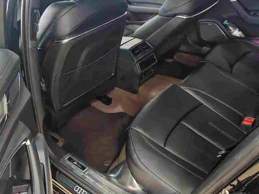 Audi A6L 2023 Facelift 45 TFSI Premium Dynamic - zdjęcie 4