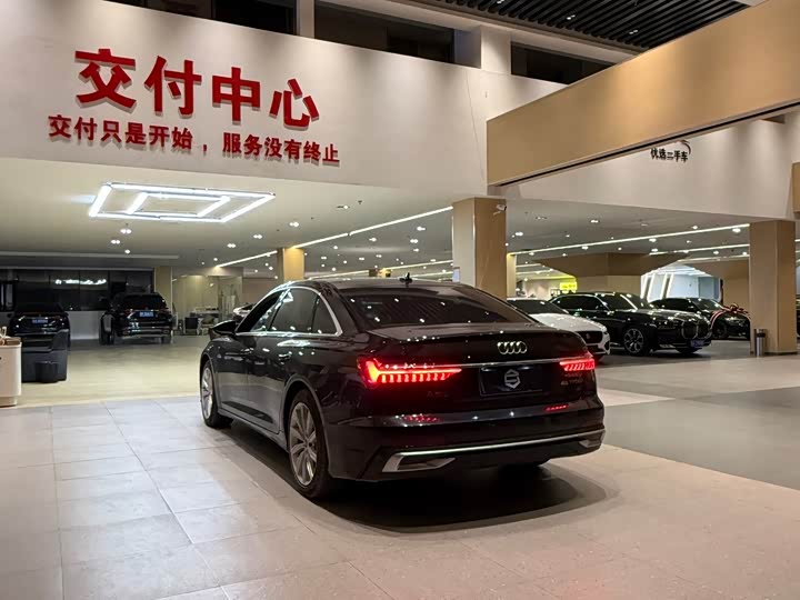 Audi A6L 2024 45 TFSI Premium Sport - zdjęcie 15