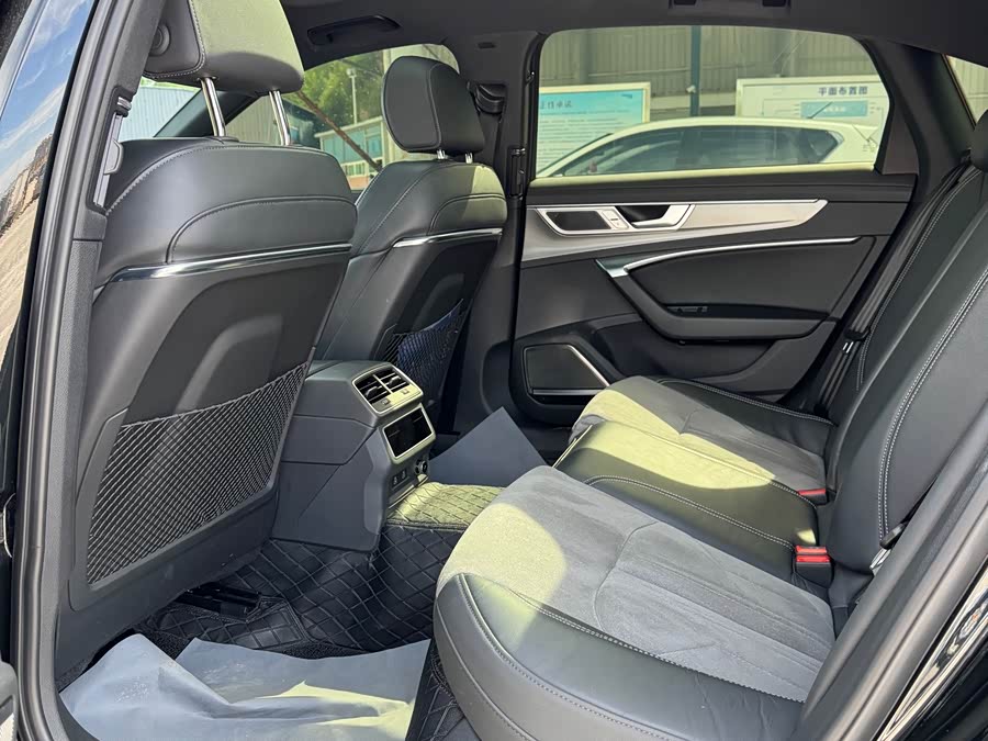 Audi A6L 2024 45 TFSI Premium Sport - zdjęcie 16