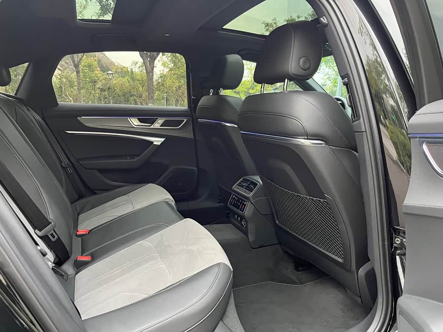 Audi A6L 2024 45 TFSI Premium Sport - zdjęcie 16