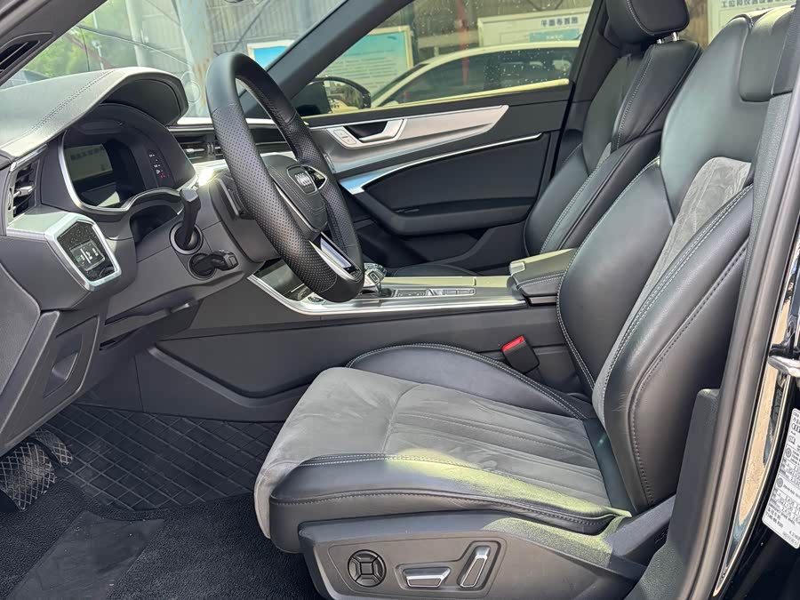 Audi A6L 2024 45 TFSI Premium Sport - zdjęcie 19
