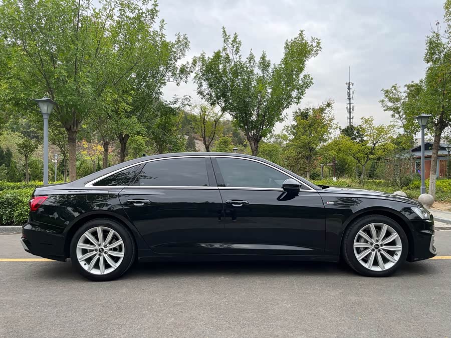 Audi A6L 2024 45 TFSI Premium Sport - zdjęcie 8