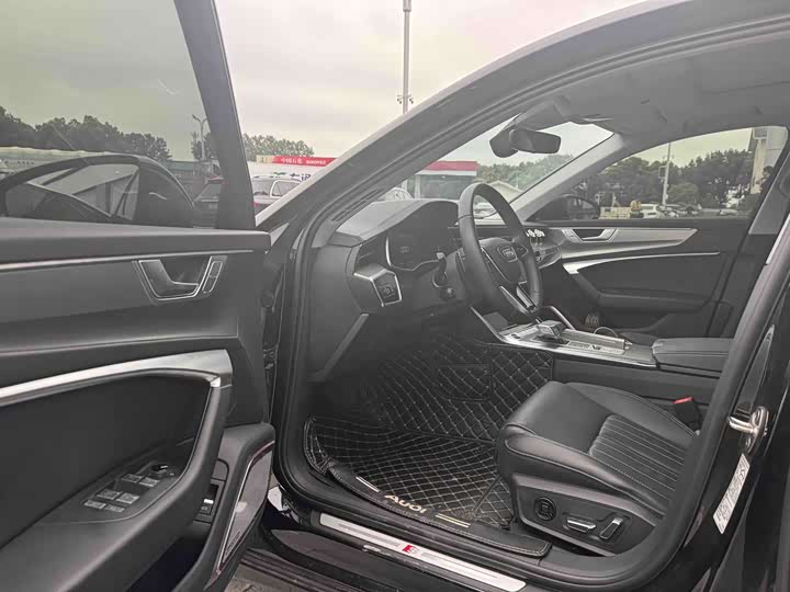 Audi A6L 2024 45 TFSI Premium Sport - zdjęcie 8