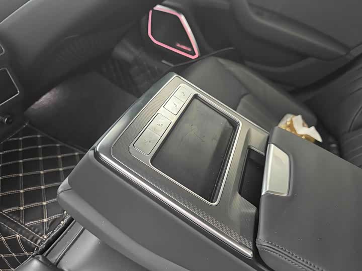 Audi A6L 2024 45 TFSI Premium Sport - zdjęcie 9