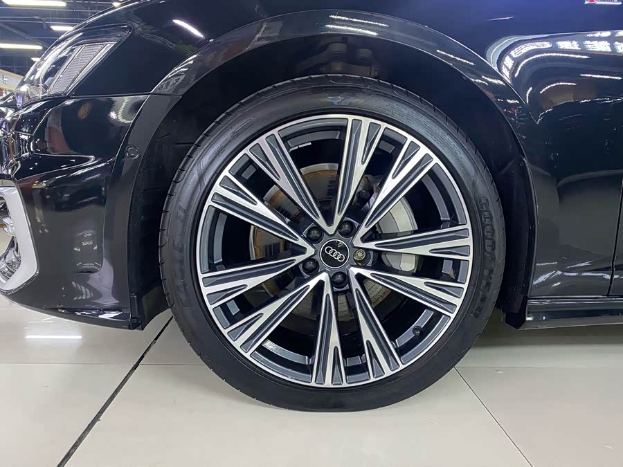 Audi A6L 2024 45 TFSI quattro Premium Dynamic Edition - zdjęcie 4