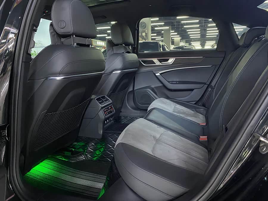 Audi A6L 2024 45 TFSI quattro Premium Dynamic Edition - zdjęcie 7