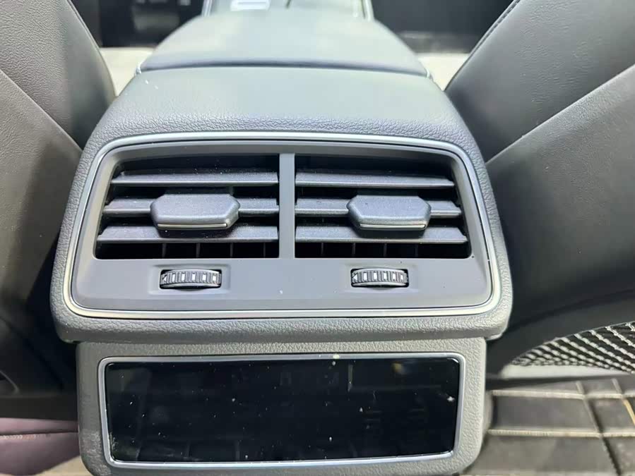 Audi A6L 2024 45 TFSI quattro Premium Dynamic Edition - zdjęcie 8
