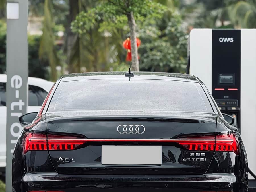 Audi A6L 2025 45 TFSI Premium Sport - zdjęcie 11