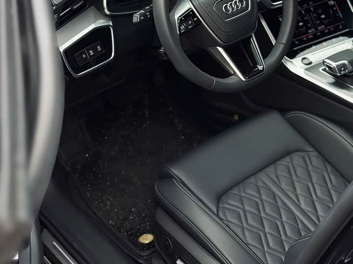 Audi A6L 2025 45 TFSI Premium Sport - zdjęcie 17