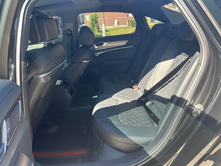 Audi A6L 2025 Facelift 45 TFSI Prestige Dynamic - zdjęcie 11