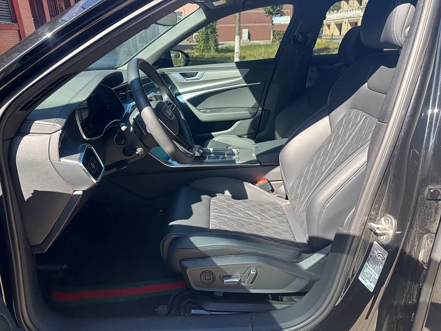 Audi A6L 2025 Facelift 45 TFSI Prestige Dynamic - zdjęcie 15