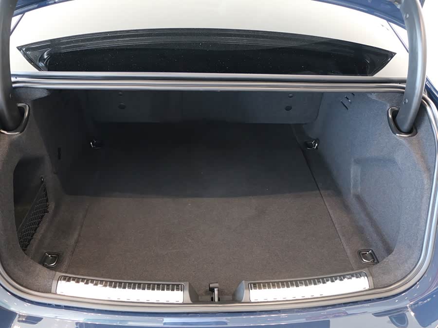 Audi A6L 2026 2.0T Quattro Luxury - zdjęcie 6