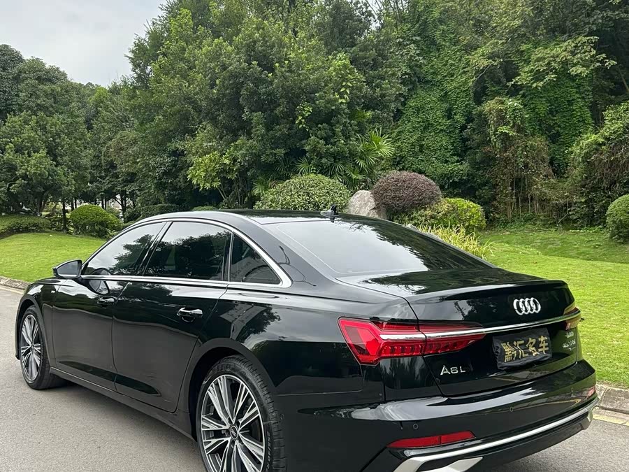 Audi A6L 2026 45 TFSI Premium Sport - zdjęcie 4