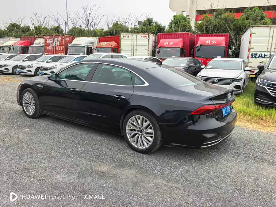 Audi A7L 2024 45TFSI S-line Dream Edition Crystal Package - zdjęcie 6