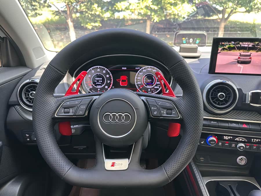 Audi Q2L 2022 35 TFSI Entry Dynamic - zdjęcie 13