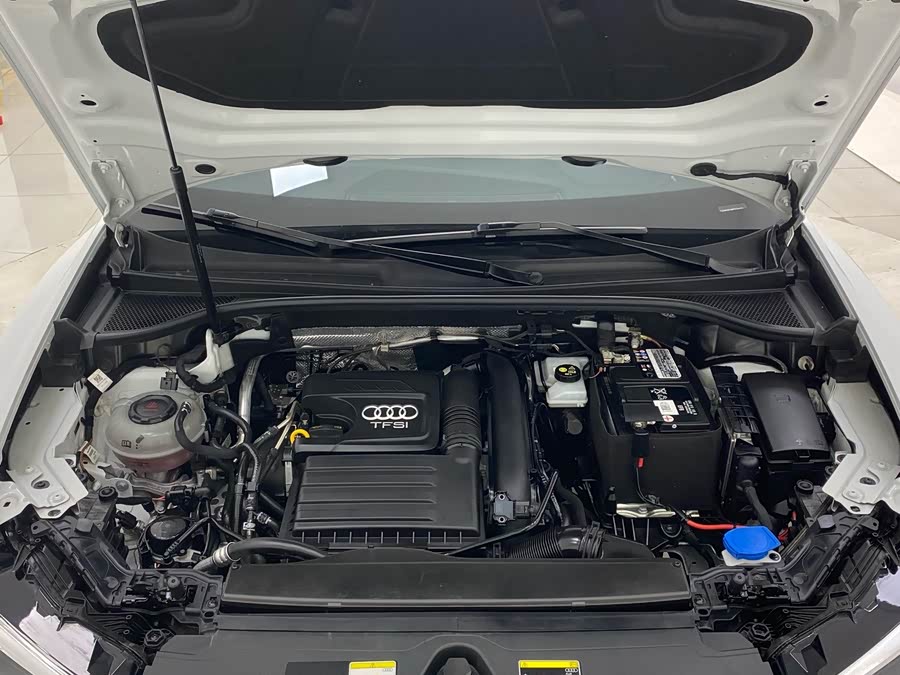 Audi Q3 2023 35 TFSI Fashion Dynamic 1.4T - zdjęcie 13