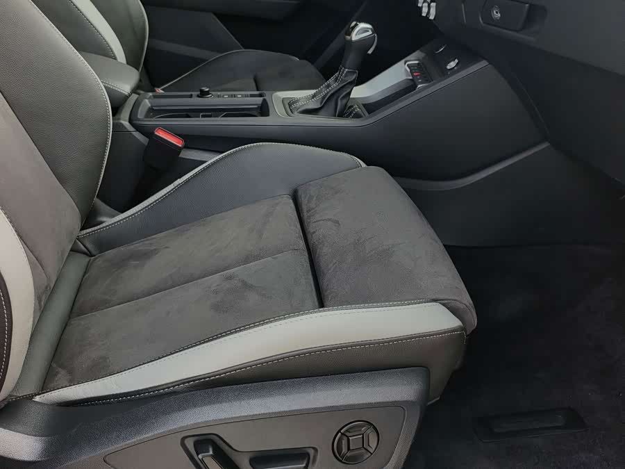 Audi Q3 2023 35 TFSI Fashion Dynamic 1.4T - zdjęcie 15