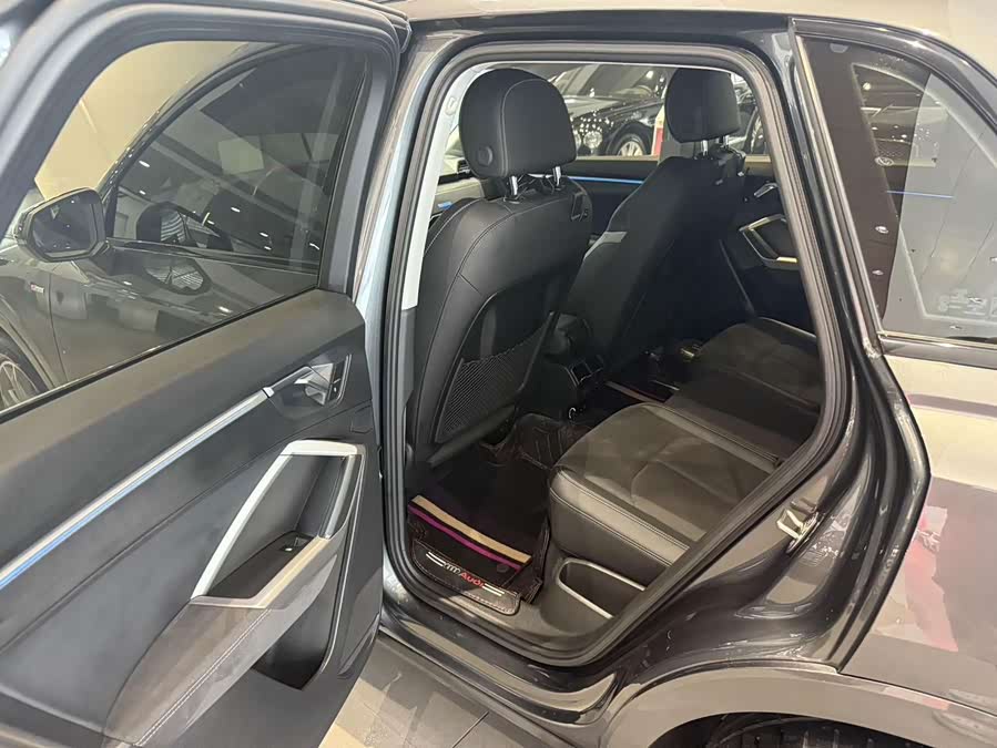 Audi Q3 2023 35 TFSI Fashion Dynamic 1.4T - zdjęcie 8
