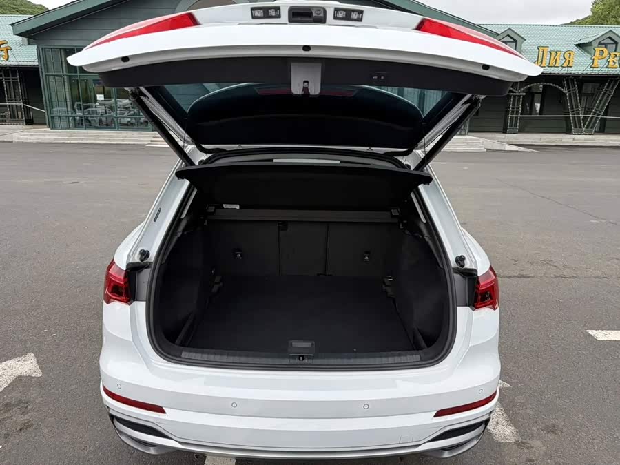 Audi Q3 2023 35 TFSI Fashion Dynamic 1.4T - zdjęcie 10