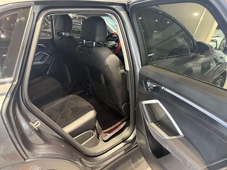 Audi Q3 2023 35 TFSI Fashion Dynamic 1.4T - zdjęcie 10