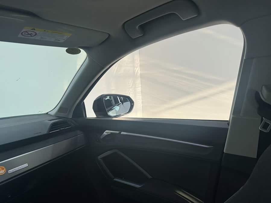 Audi Q3 Sportback 2023 45 TFSI quattro Luxury - zdjęcie 16