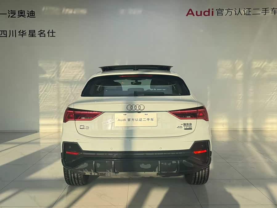 Audi Q3 Sportback 2023 45 TFSI quattro Luxury - zdjęcie 5