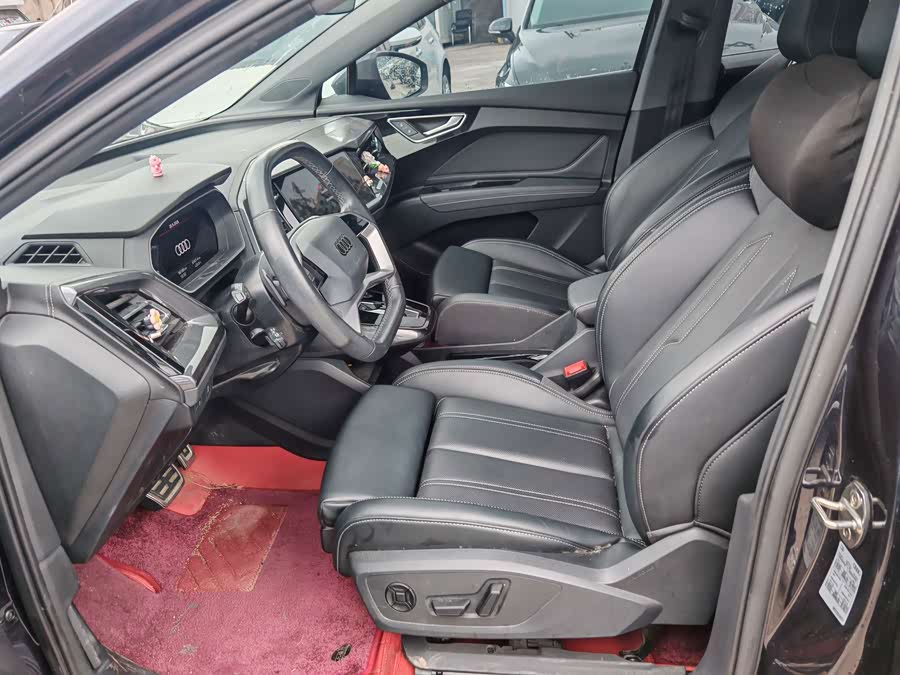 Audi Q4 e-tron 2023 50 e-tron quattro Premium - zdjęcie 4