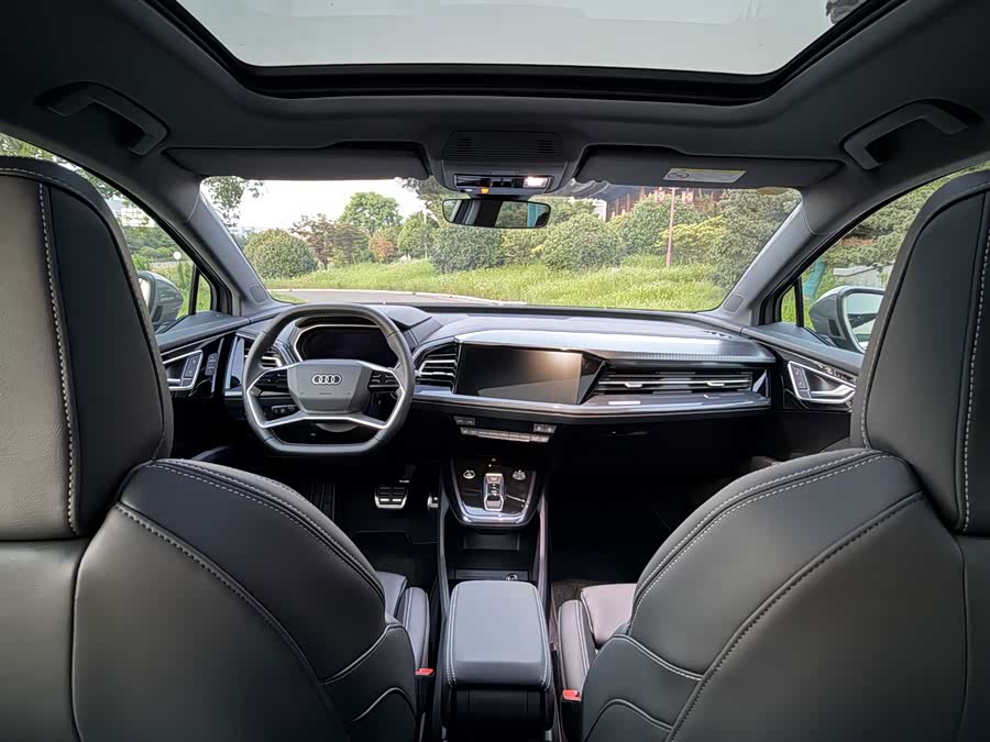 Audi Q4 e-tron 2024 40 e-tron Premium - zdjęcie 7