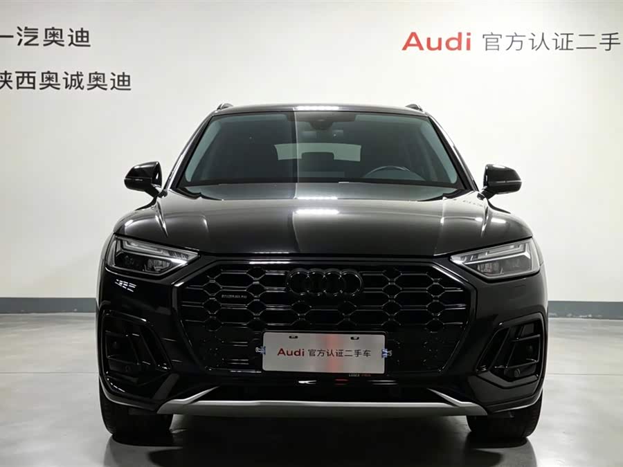 Audi Q5L 2023 45T Luxury Sport - zdjęcie 2