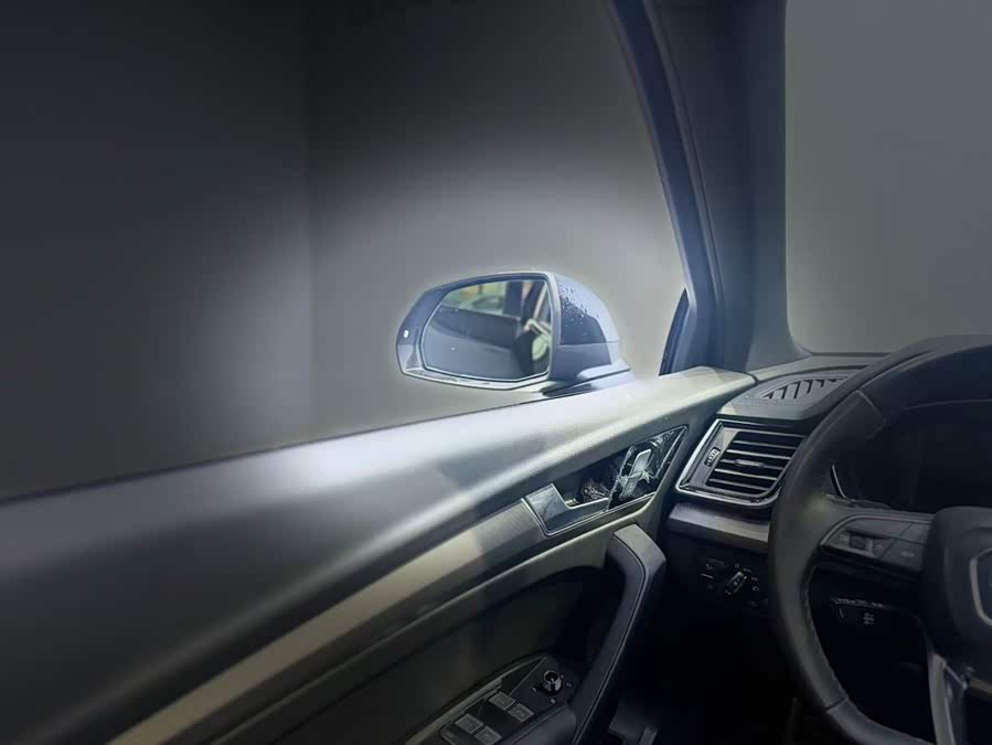 Audi Q5L 2024 40 TFSI Luxury Dynamic Edition - zdjęcie 11