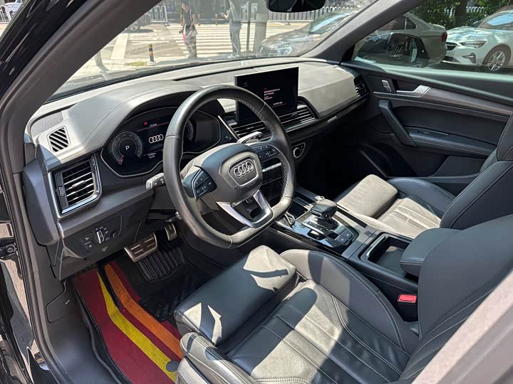 Audi Q5L 2024 40 TFSI Luxury Dynamic Edition - zdjęcie 13