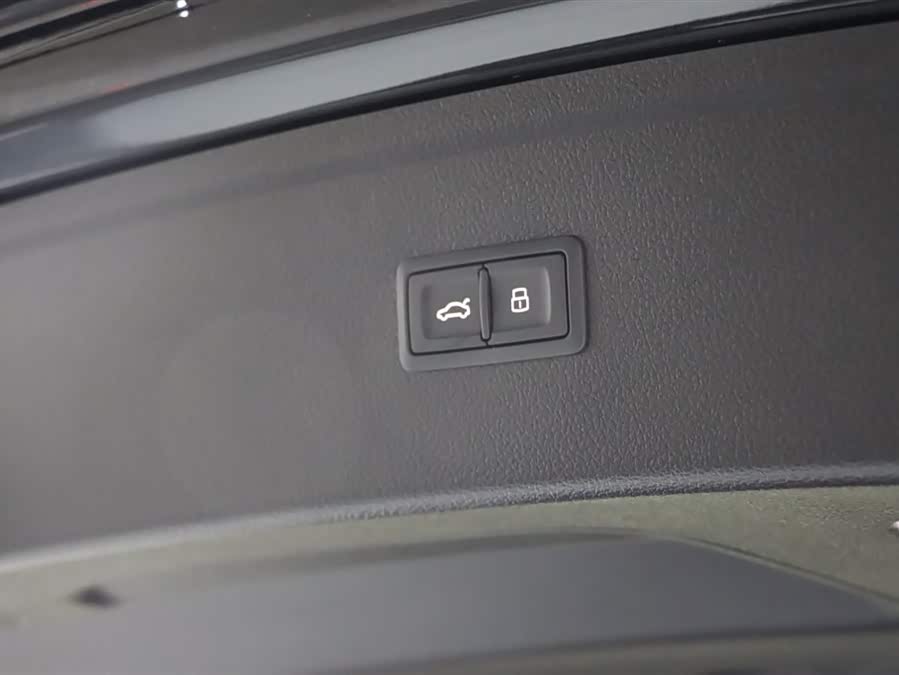 Audi Q5L 2024 40 TFSI Luxury Dynamic Edition - zdjęcie 20