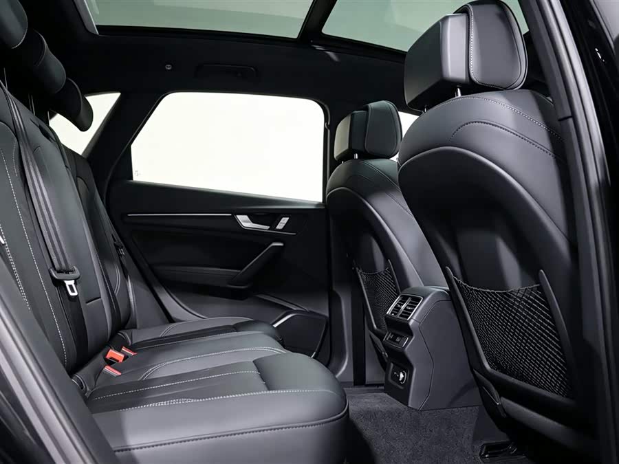 Audi Q5L 2024 40 TFSI Luxury Dynamic Edition - zdjęcie 6