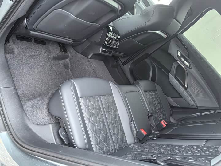 Audi Q5L 2026 2.0T Exclusive Edition - zdjęcie 13