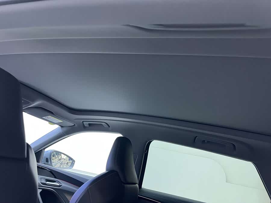 Audi Q5L 2026 2.0T Hybrid Luxury - zdjęcie 5